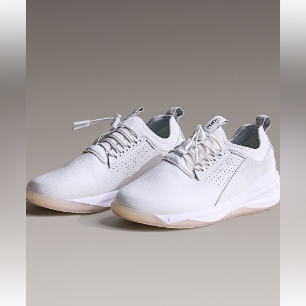 Clove Women's White Athletic Shoes
